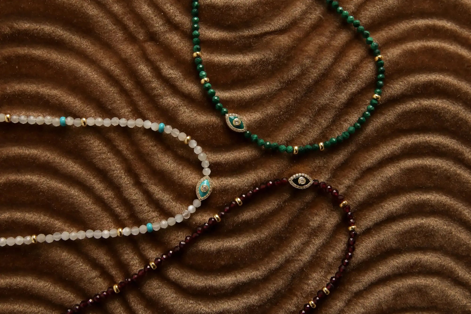 Everyday Accessory Essentials That Elevate Your Look in 2025