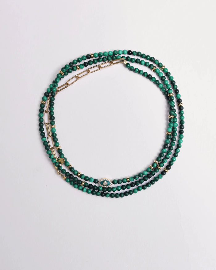  Juliana Belly Chain in Malachite Quartz with Evil Eye Charm and 14k Gold-Plated Chain Links – Flat Lay on White Background